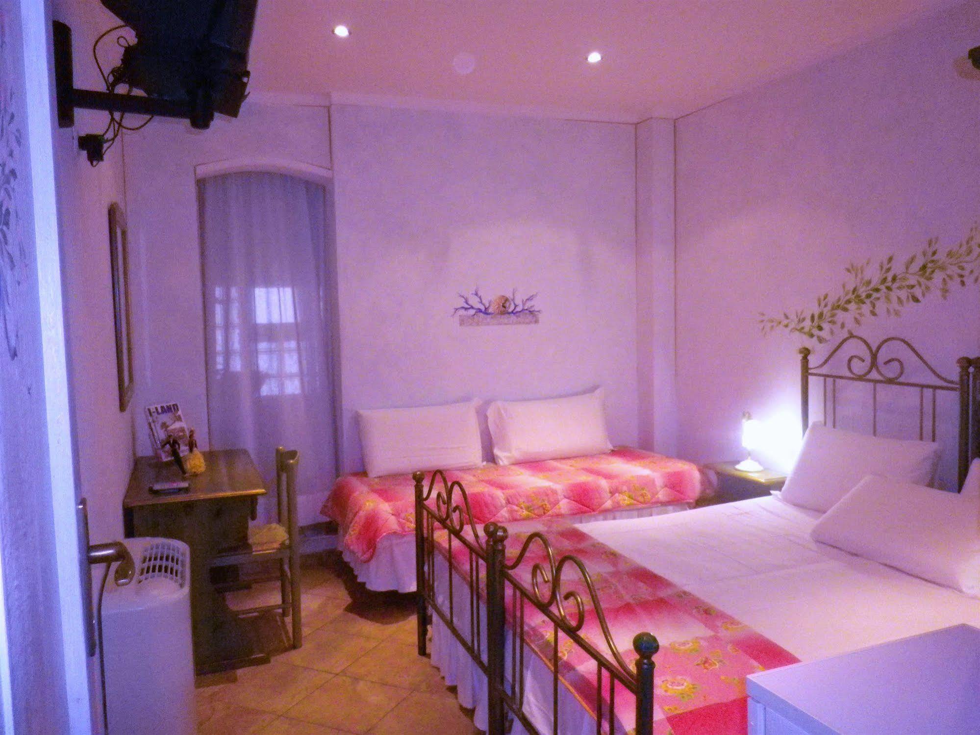 Elisart Guest House Альгеро Экстерьер фото