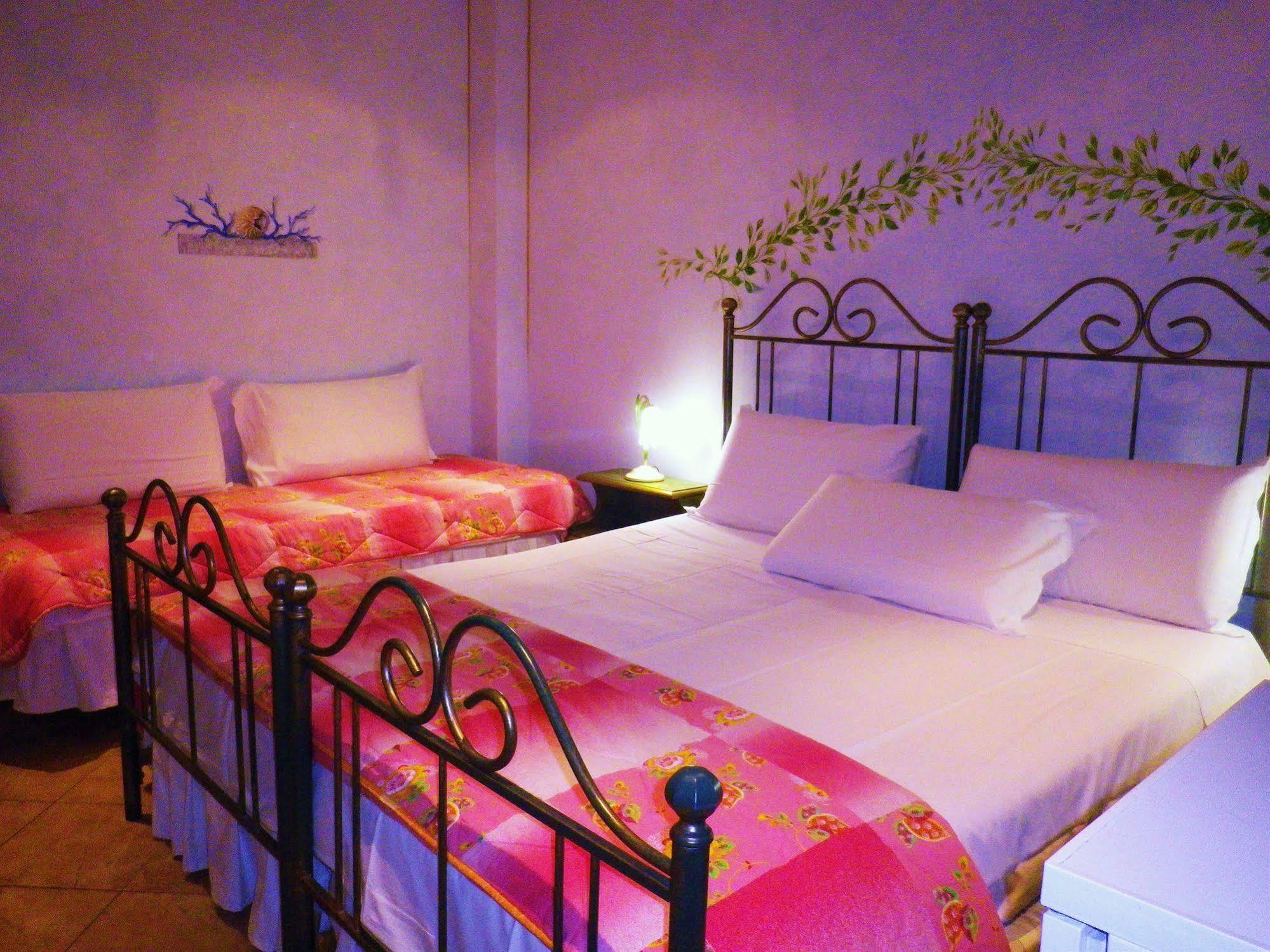 Elisart Guest House Альгеро Экстерьер фото